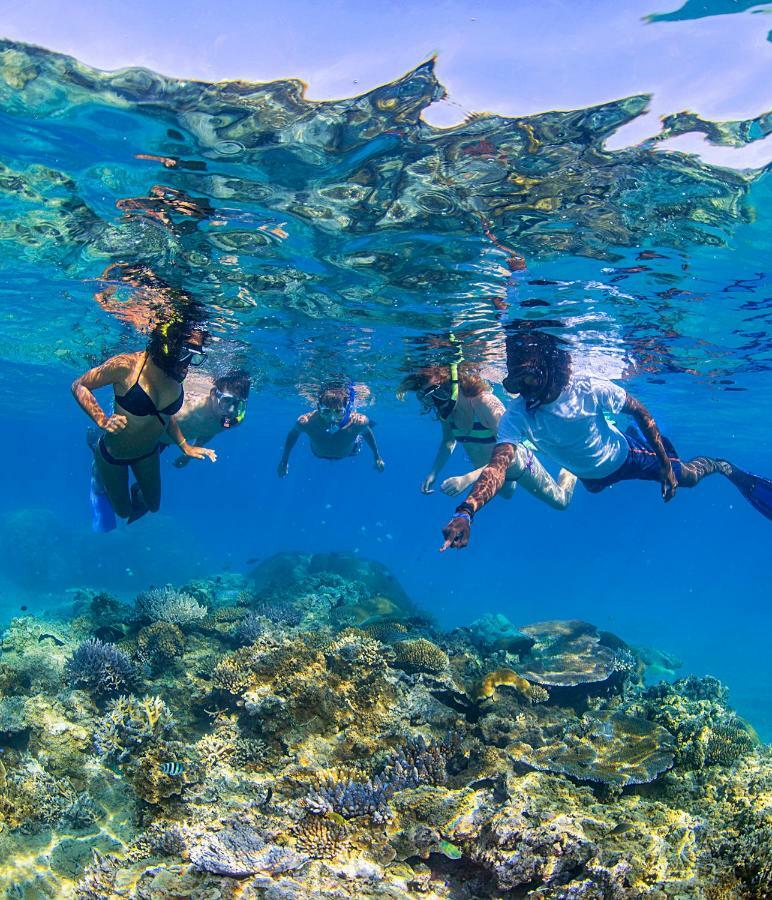 Barefoot Manta Island Resort Drawaqa Island Ngoại thất bức ảnh