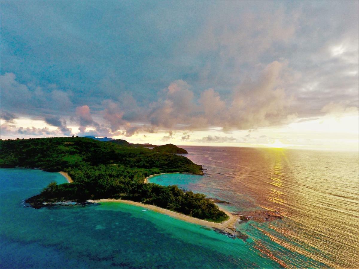 Barefoot Manta Island Resort Drawaqa Island Ngoại thất bức ảnh