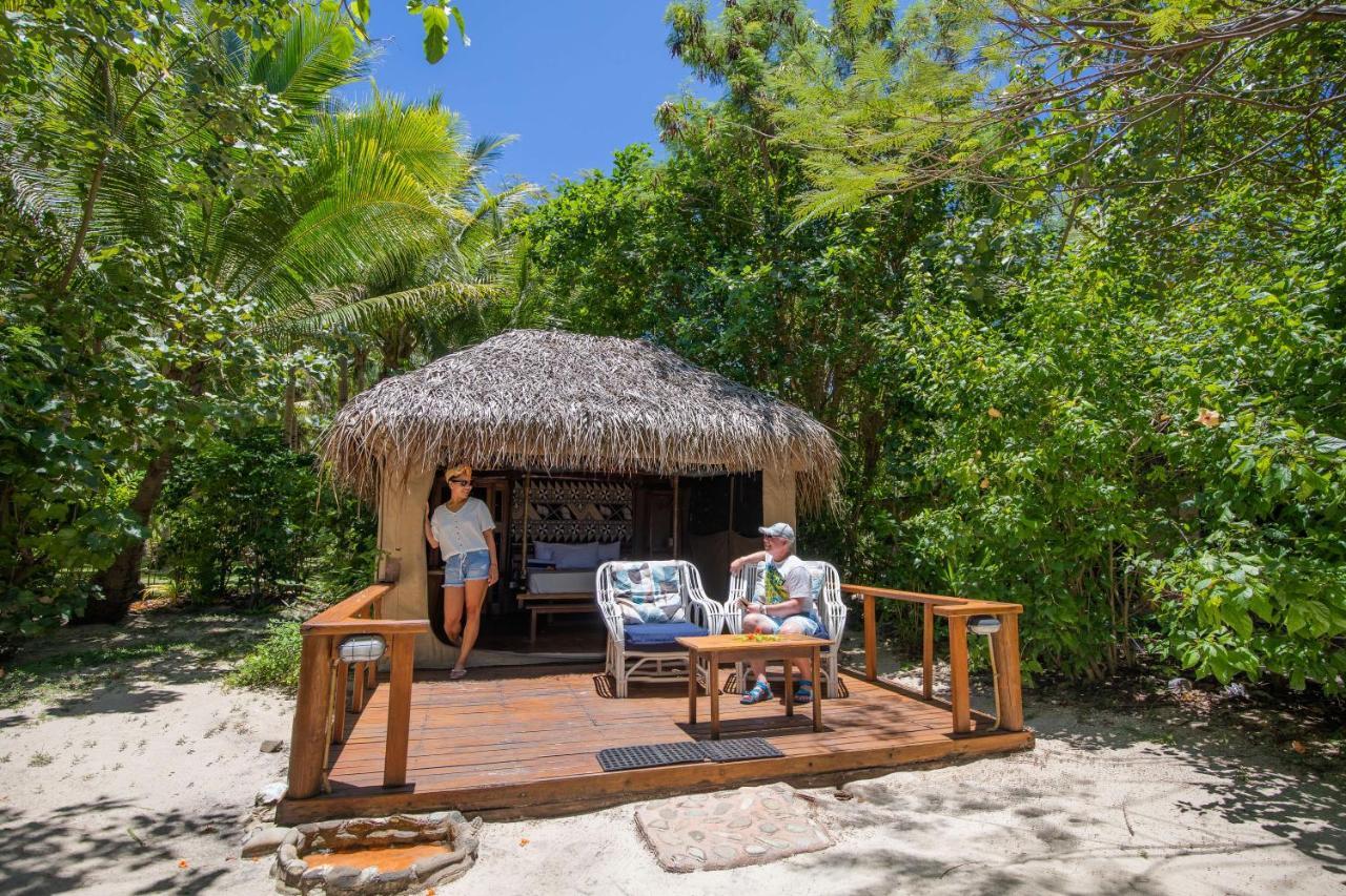 Barefoot Manta Island Resort Drawaqa Island Ngoại thất bức ảnh